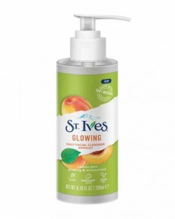 St Ives Glowing Apricot Face Wash - 200ml